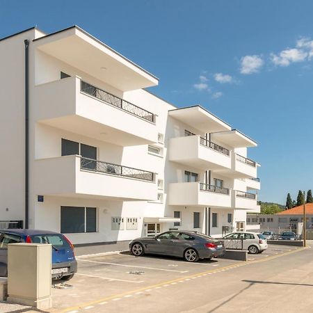 Modern 4* Luxury Apartment In Center Trogir Ngoại thất bức ảnh