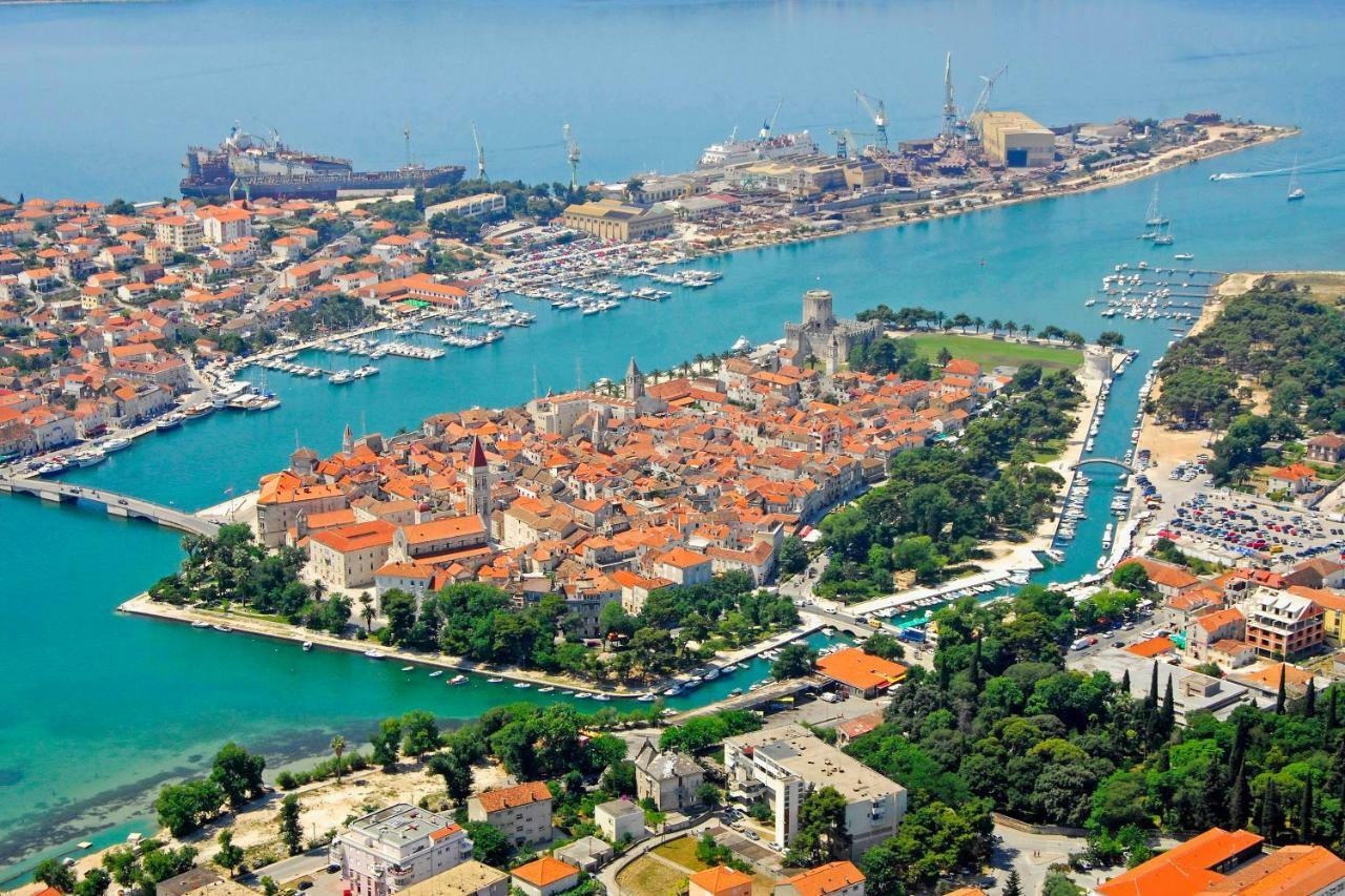 Modern 4* Luxury Apartment In Center Trogir Ngoại thất bức ảnh