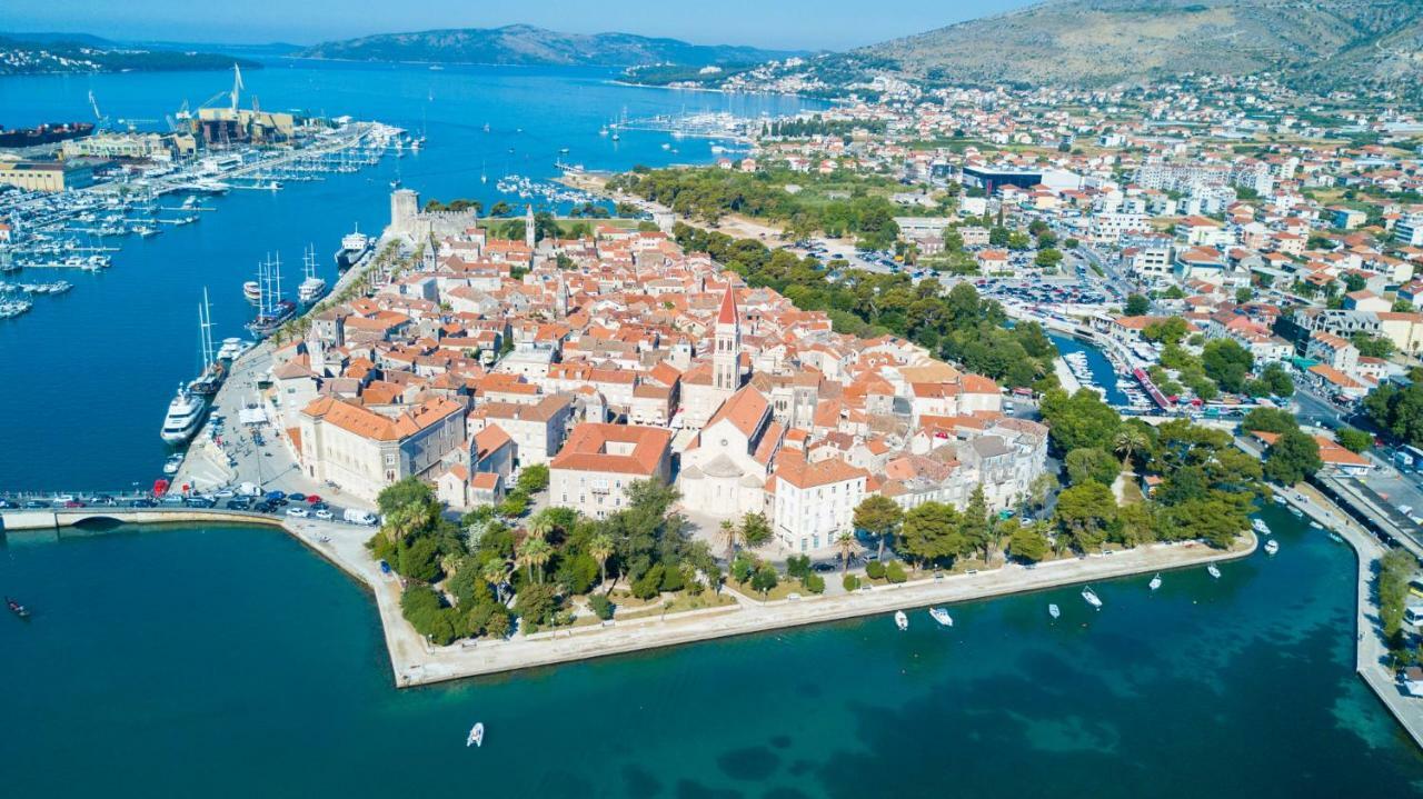 Modern 4* Luxury Apartment In Center Trogir Ngoại thất bức ảnh