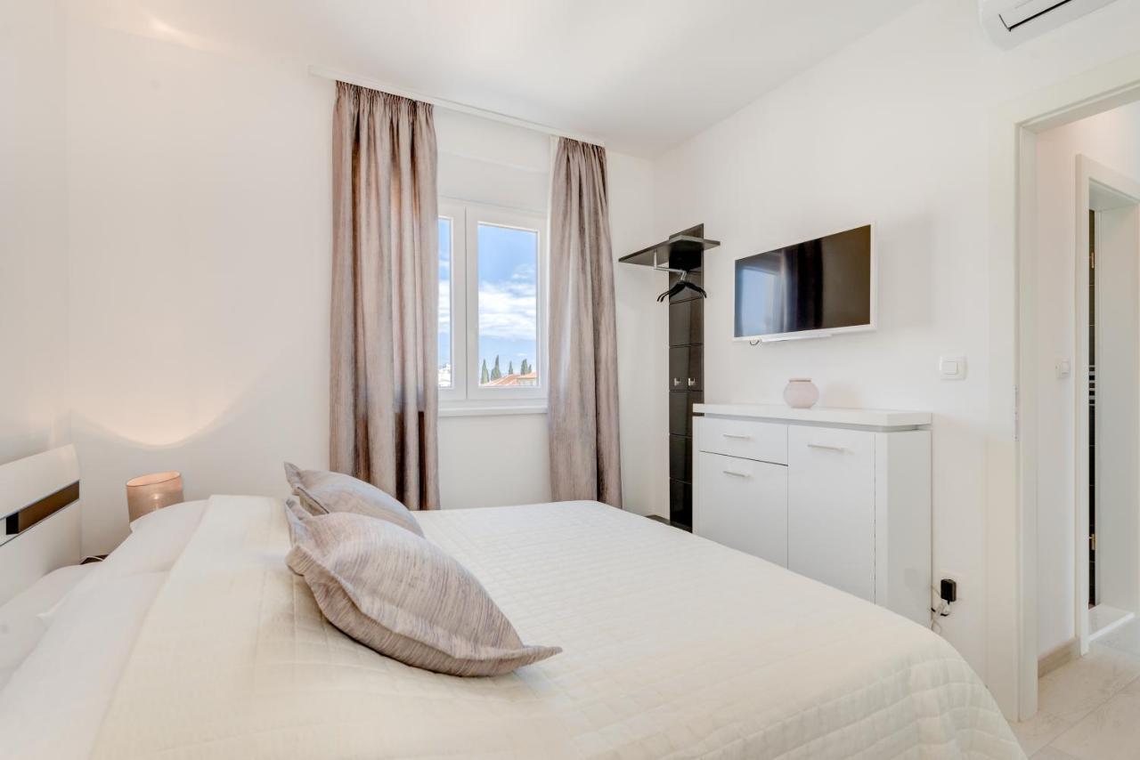 Modern 4* Luxury Apartment In Center Trogir Ngoại thất bức ảnh