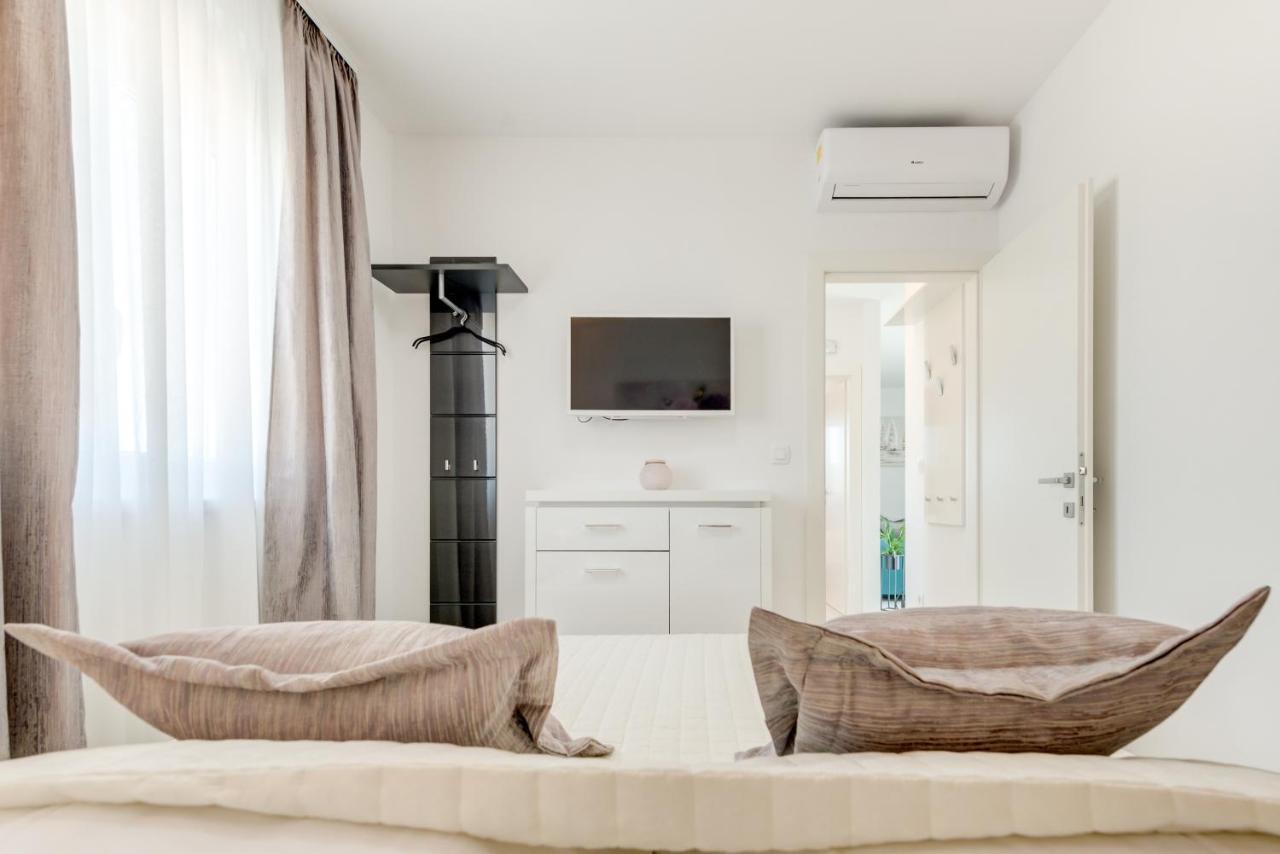Modern 4* Luxury Apartment In Center Trogir Ngoại thất bức ảnh