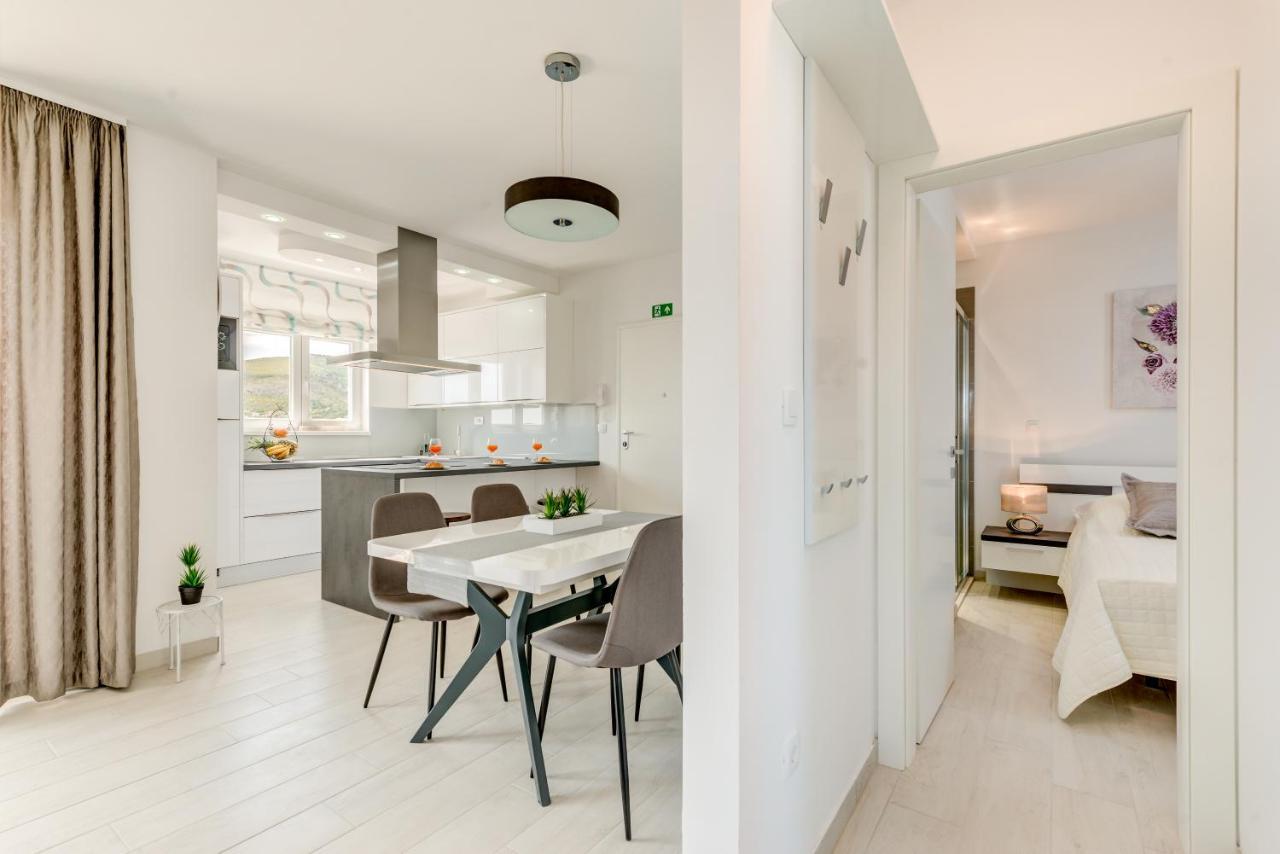 Modern 4* Luxury Apartment In Center Trogir Ngoại thất bức ảnh