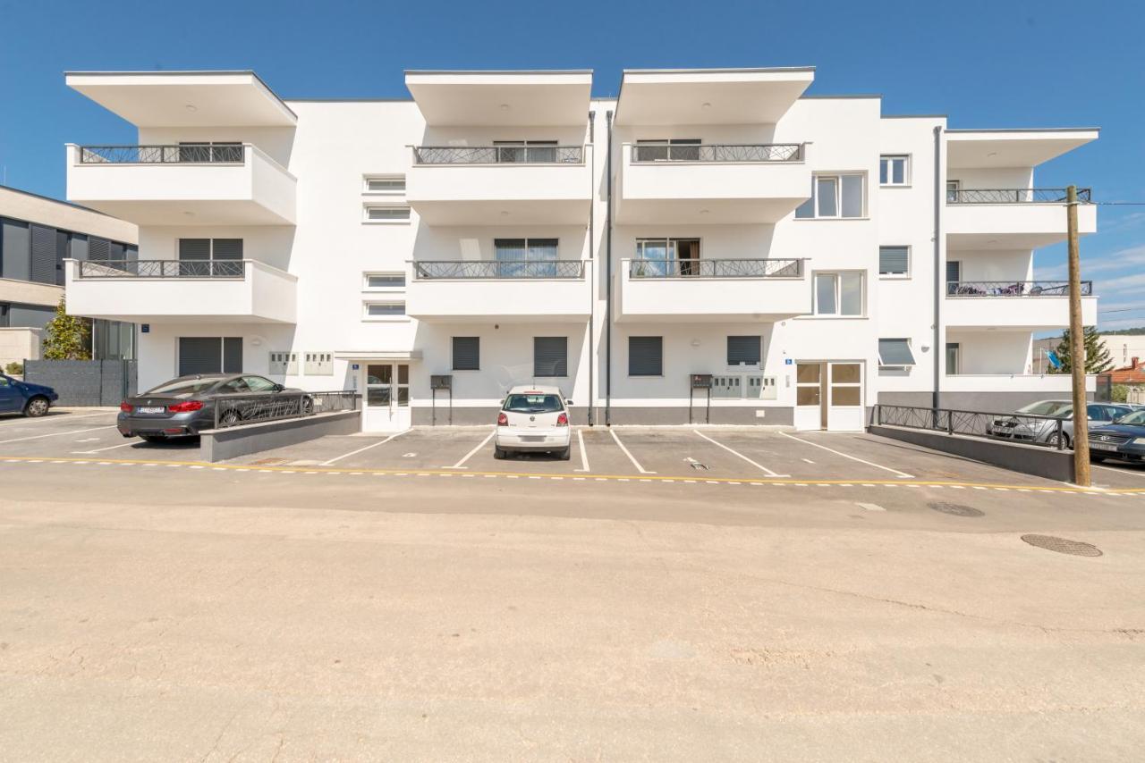 Modern 4* Luxury Apartment In Center Trogir Ngoại thất bức ảnh