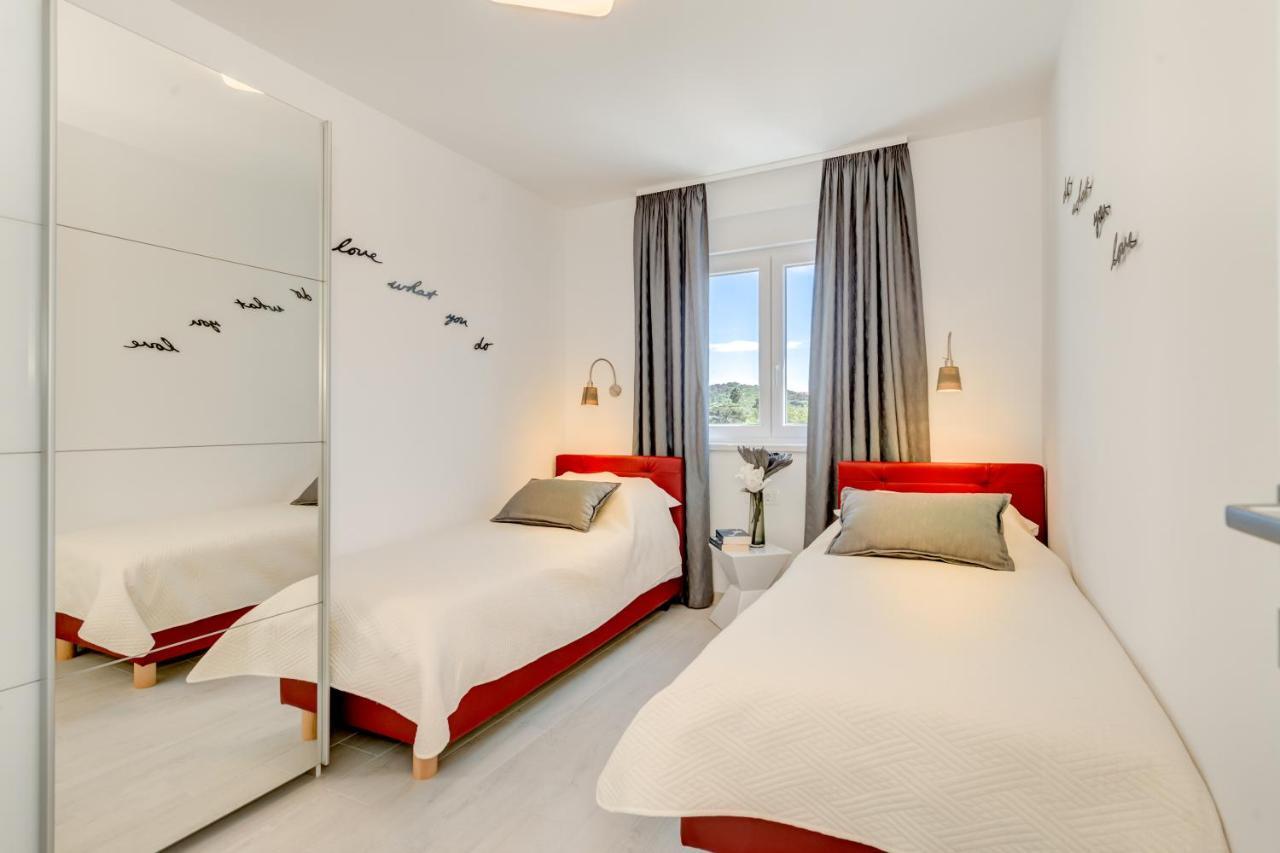 Modern 4* Luxury Apartment In Center Trogir Ngoại thất bức ảnh