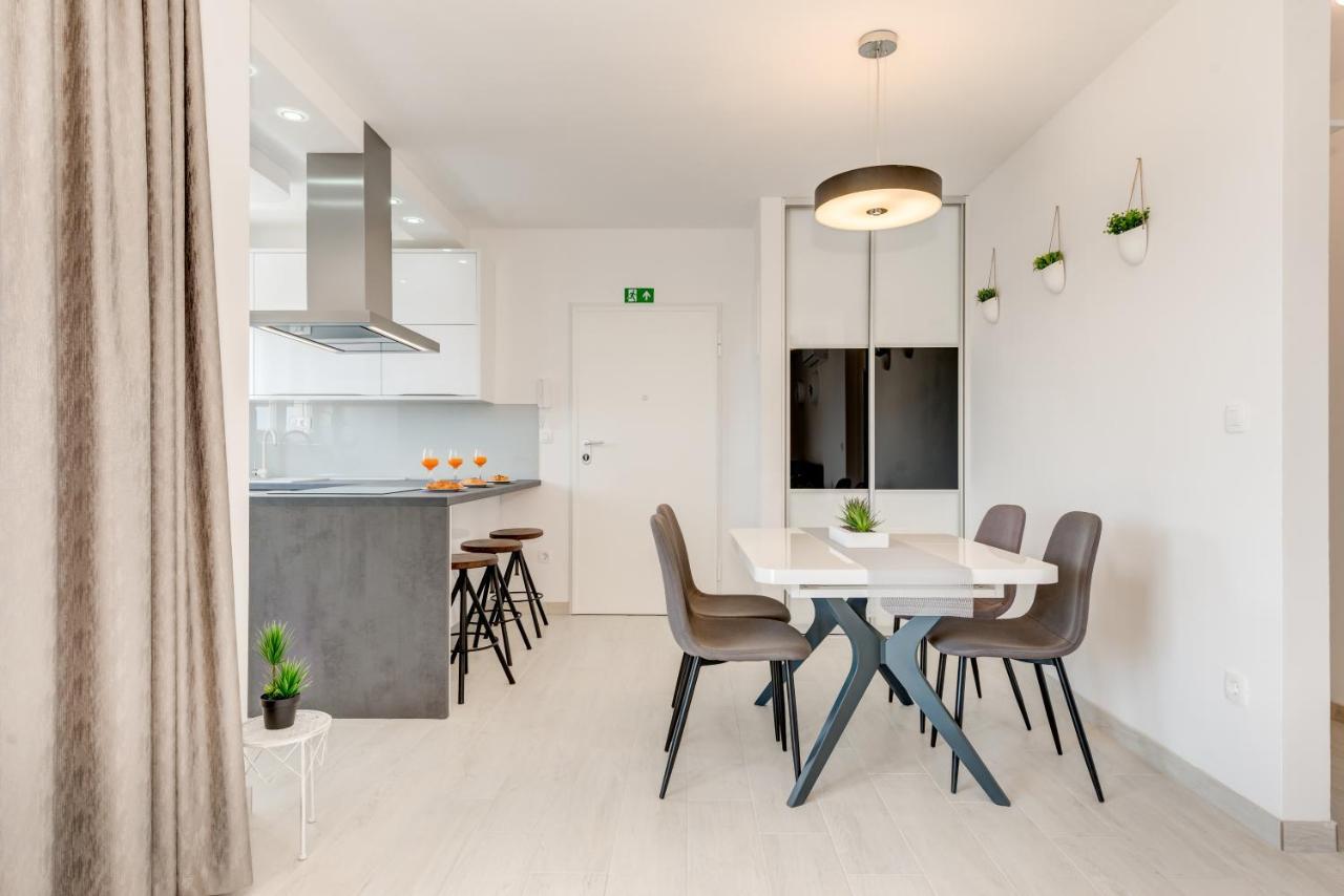 Modern 4* Luxury Apartment In Center Trogir Ngoại thất bức ảnh