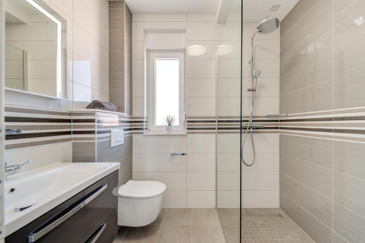 Modern 4* Luxury Apartment In Center Trogir Ngoại thất bức ảnh