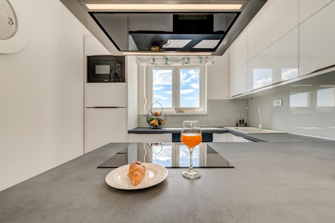 Modern 4* Luxury Apartment In Center Trogir Ngoại thất bức ảnh