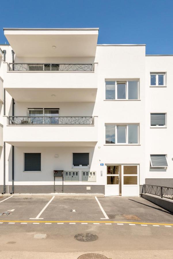 Modern 4* Luxury Apartment In Center Trogir Ngoại thất bức ảnh